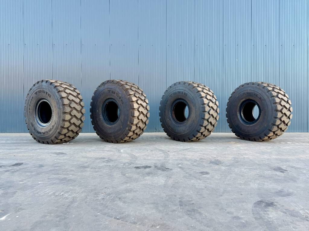 Triangle 29.5R25 L3 set