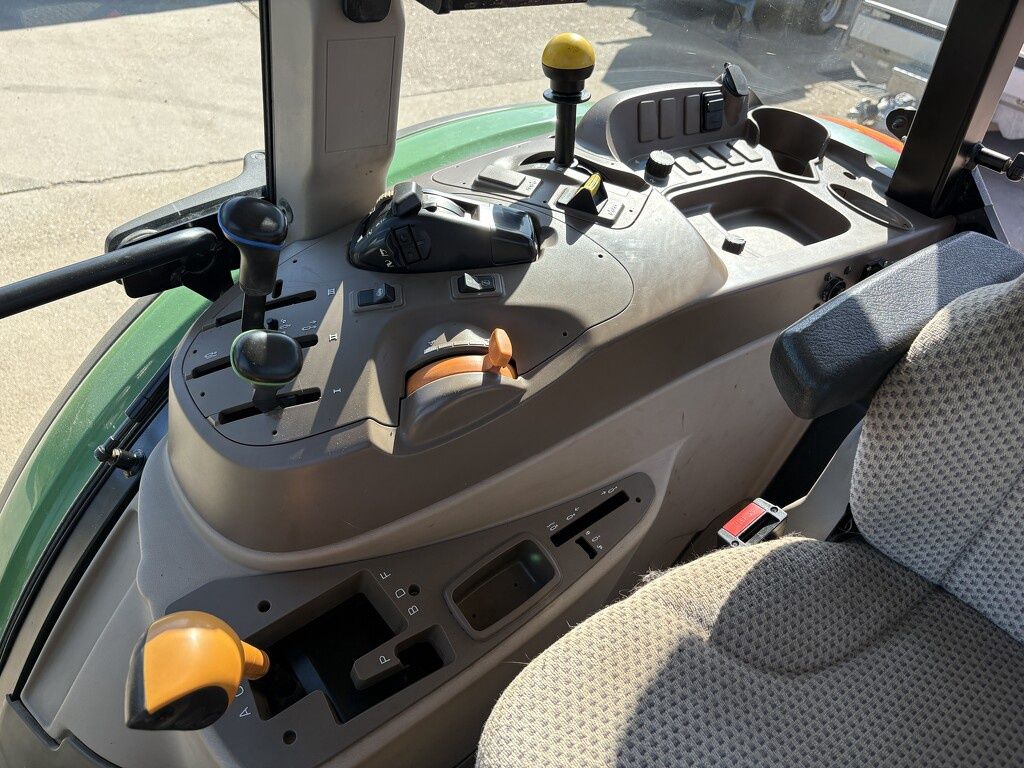 John Deere 6090 RC