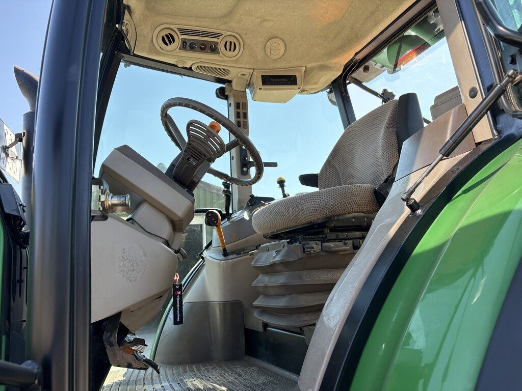 John Deere 6090 RC