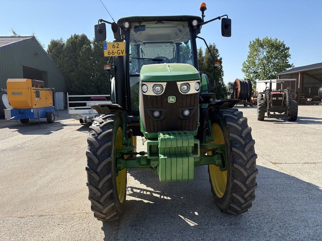 John Deere 6090 RC