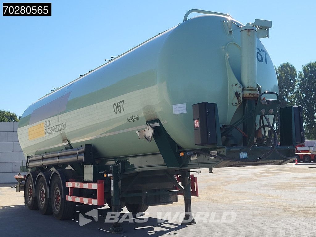 Spitzer SK2753CALGGVS 3 Achsen ADR 55m3 1 Comp. Gefahrgut KIP-Silo