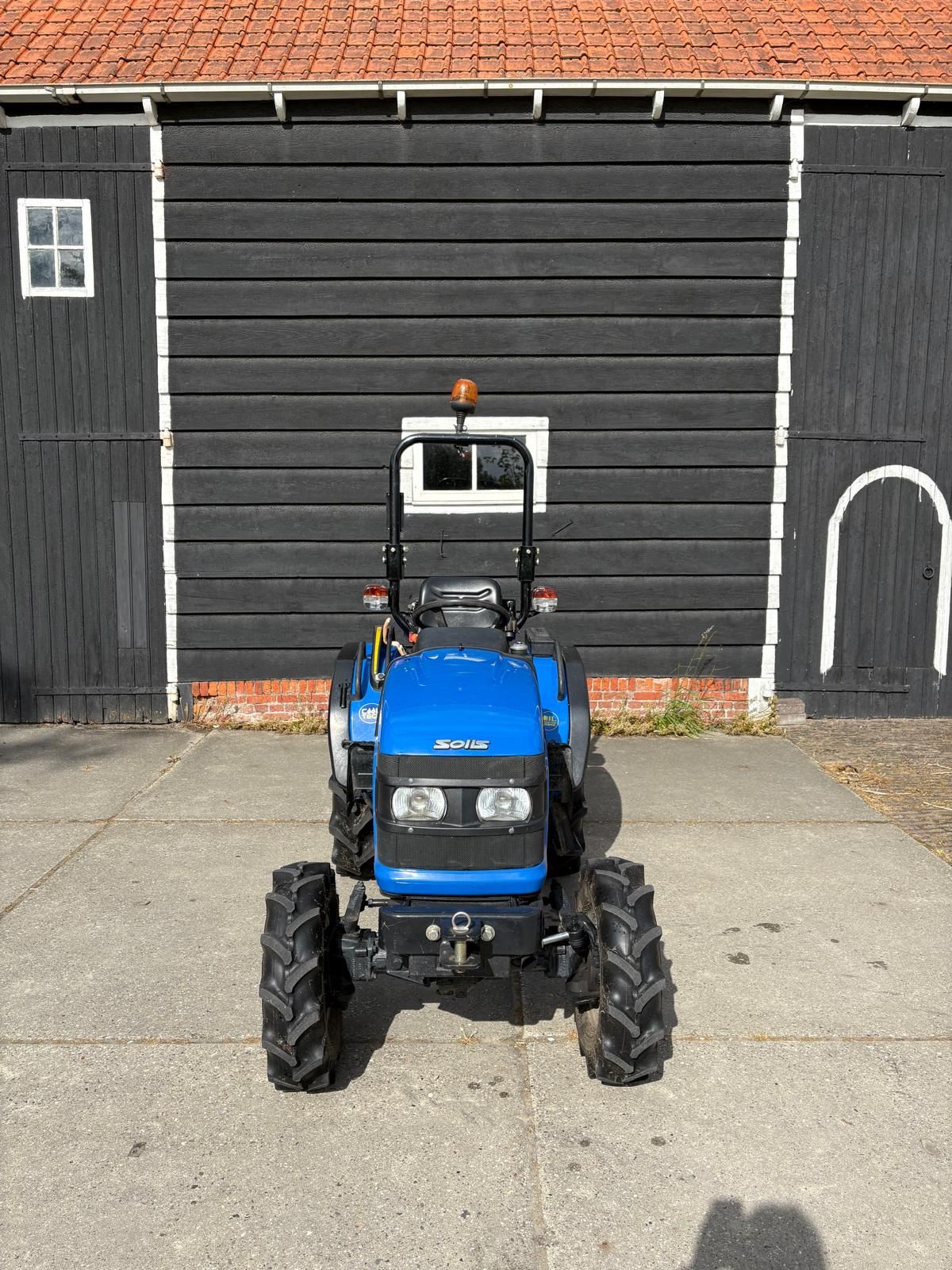Solis 26 mini trekker