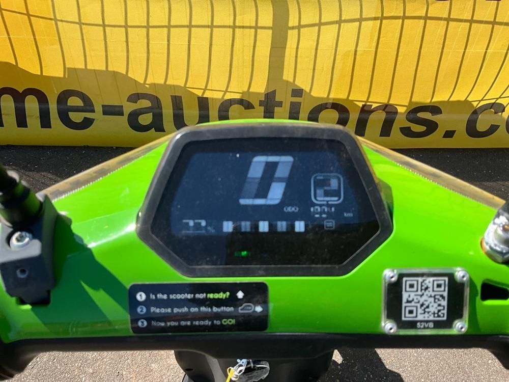 Super SOCO CUx Electric Scooter