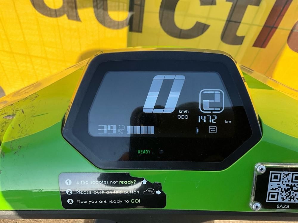 Super SOCO CUx Electric Scooter