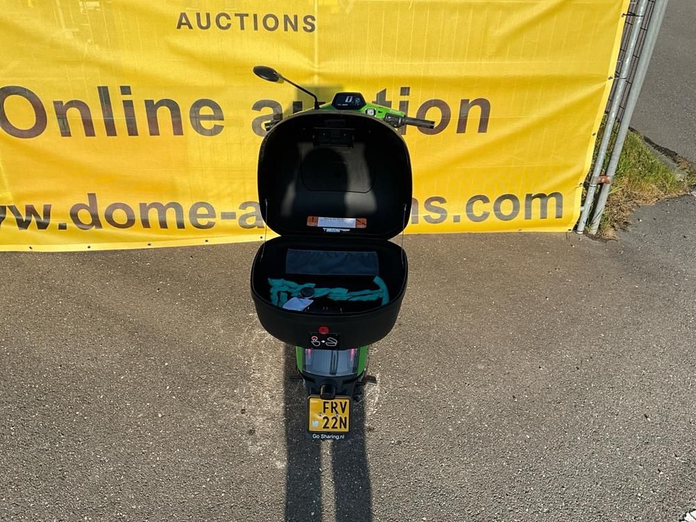Super SOCO CUx Electric Scooter