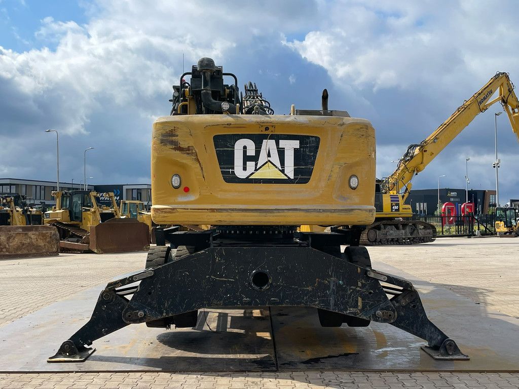 Caterpillar MH3024