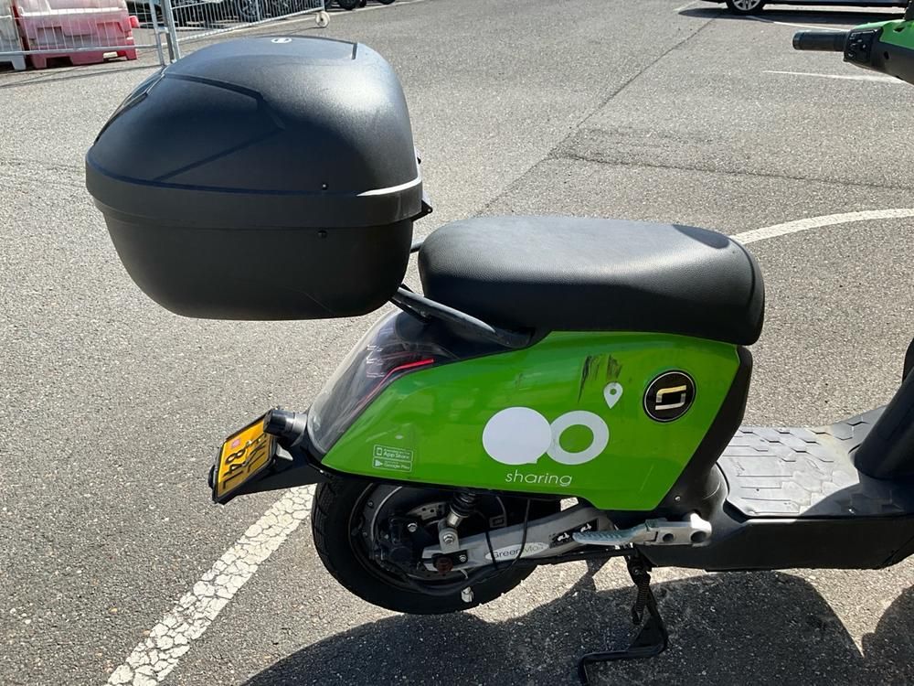 Super SOCO CUx Electric Scooter