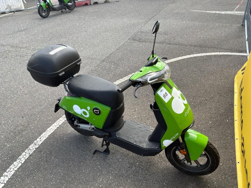 Super SOCO CUx Electric Scooter