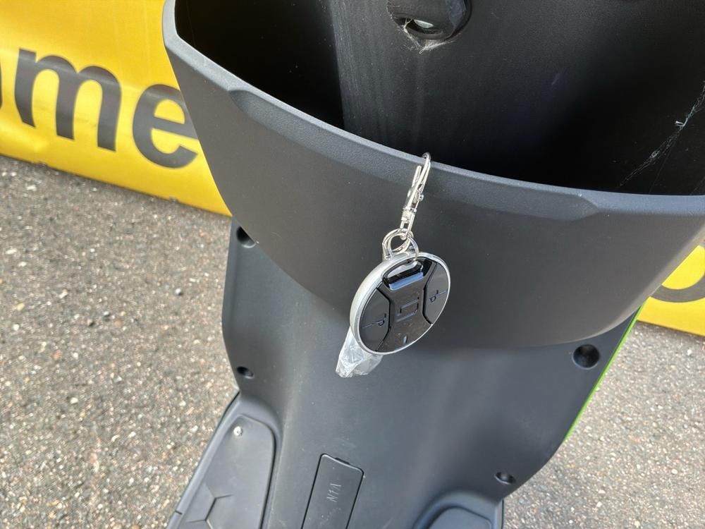 Super SOCO CUx Electric Scooter