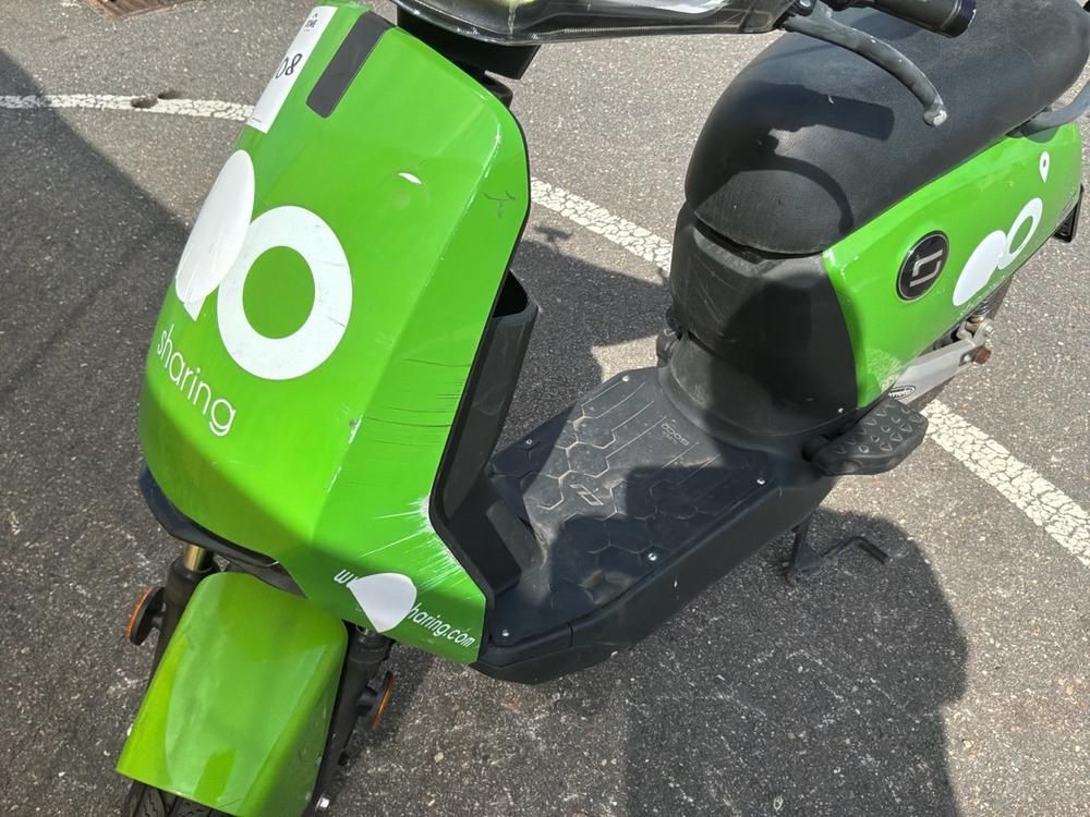 Super SOCO CUx Electric Scooter