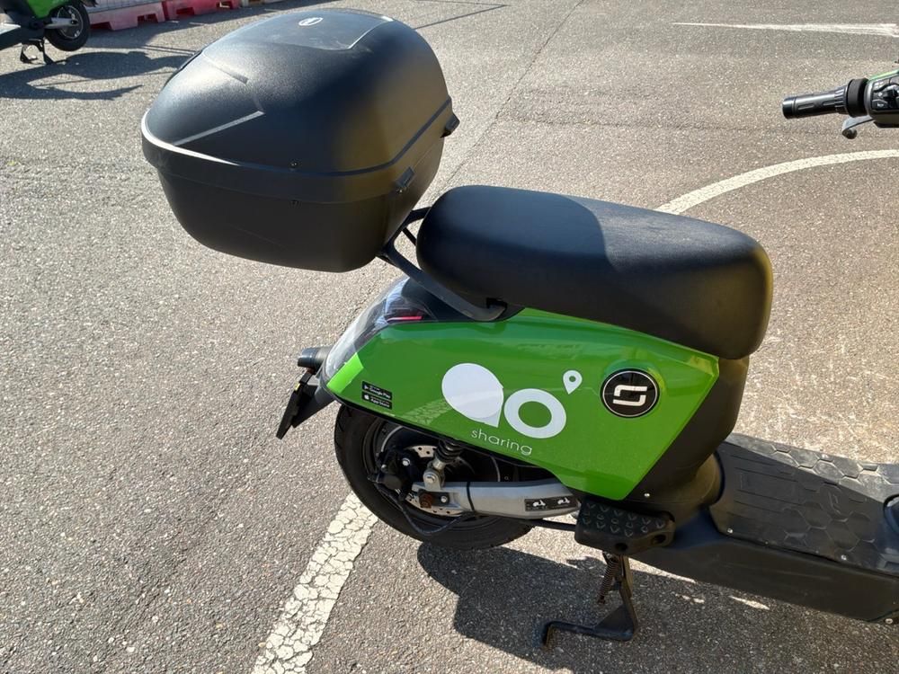 Super SOCO CUx Electric Scooter