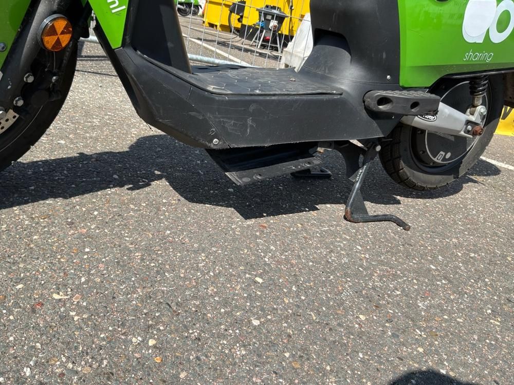 Super SOCO CUx Electric Scooter