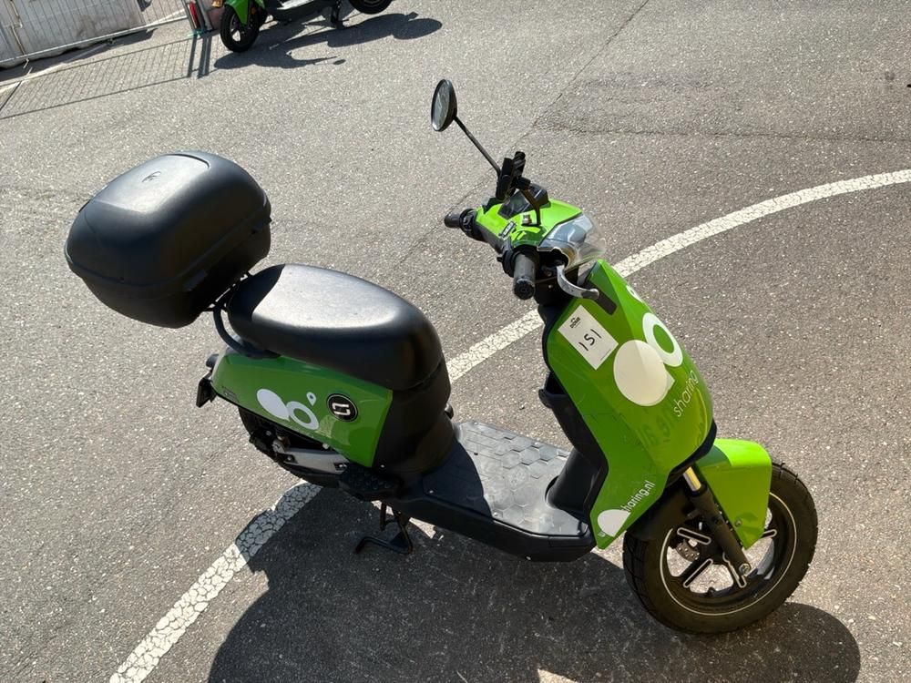 Super SOCO CUx Electric Scooter