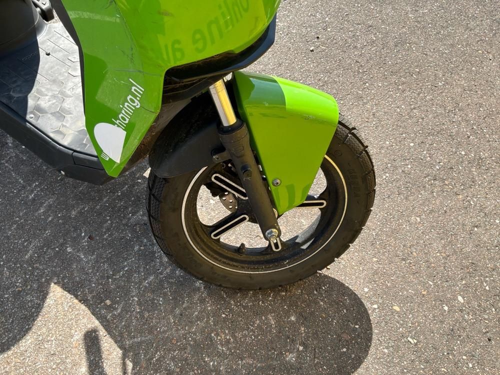Super SOCO CUx Electric Scooter