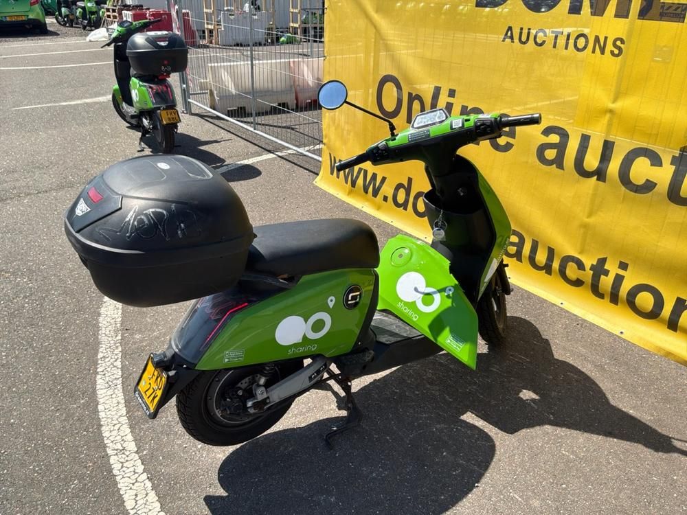 Super SOCO CUx Electric Scooter