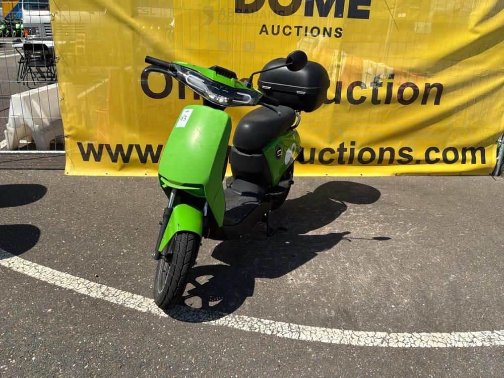 Super SOCO CUx Electric Scooter