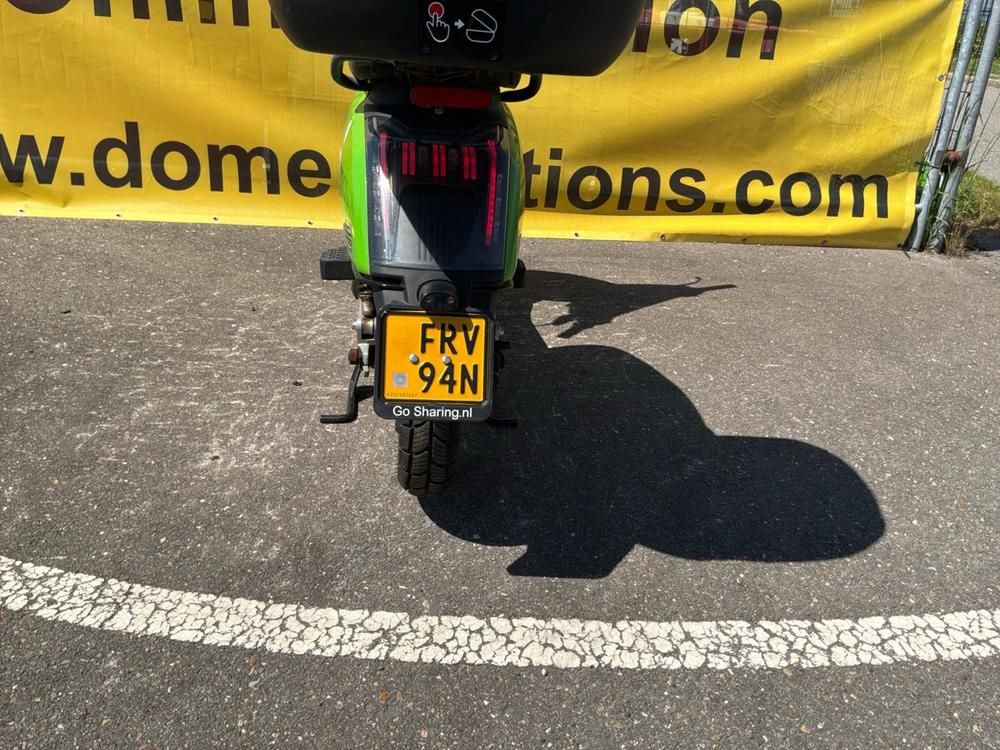 Super SOCO CUx Electric Scooter