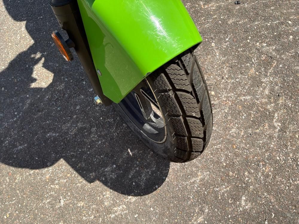 Super SOCO CUx Electric Scooter