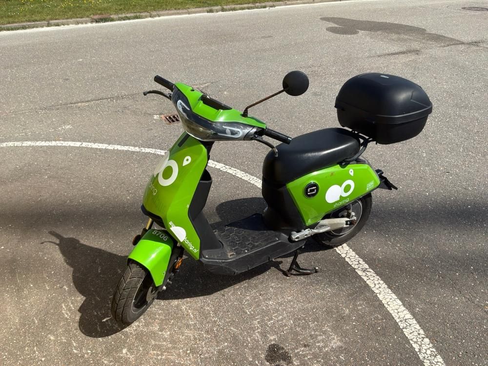 Super SOCO CUx Electric Scooter