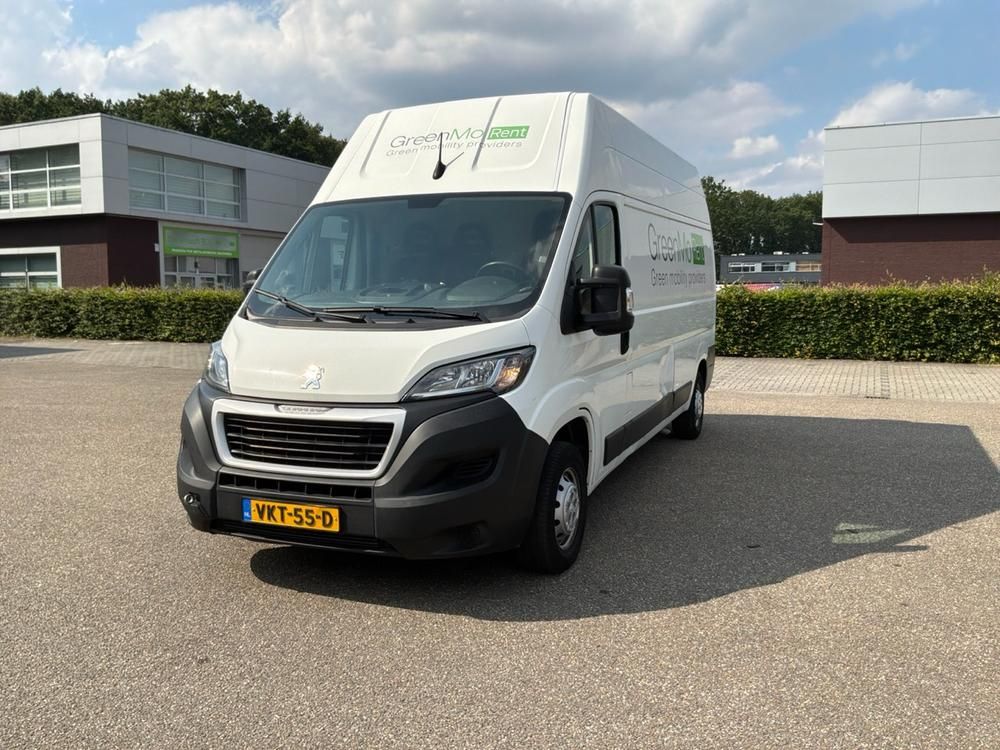 2021 Peugeot Boxer Commercial Van