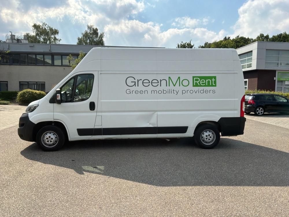 2021 Peugeot Boxer Commercial Van