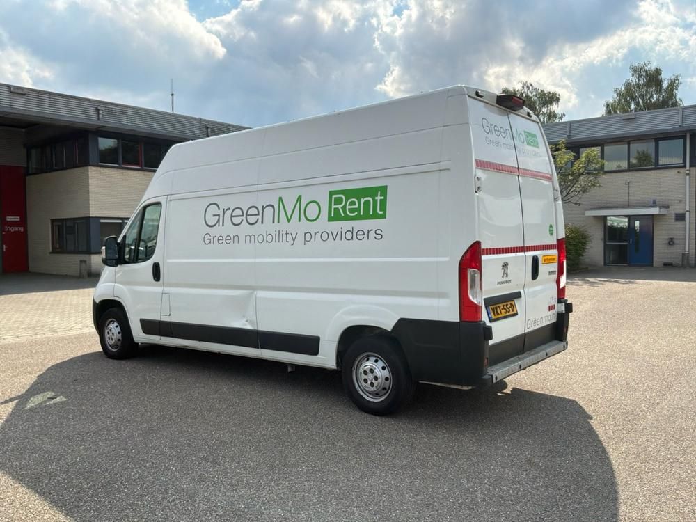 2021 Peugeot Boxer Commercial Van