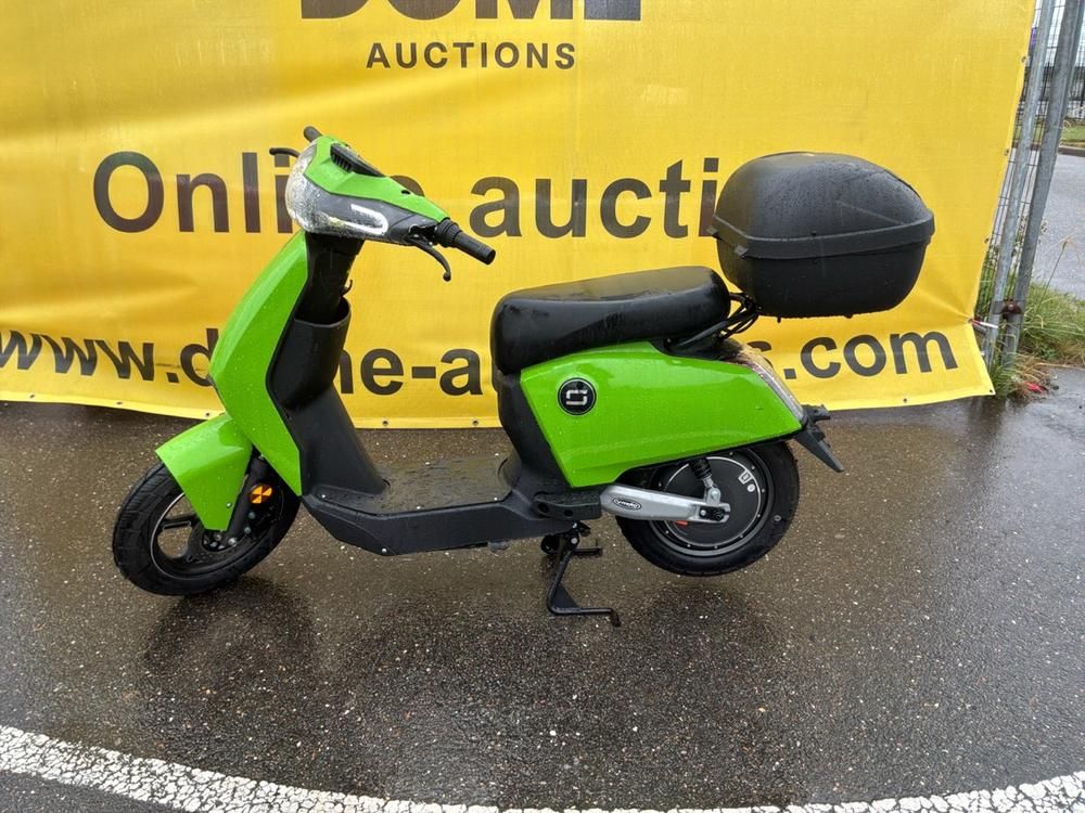 Super Soco Cux Electric Scooter (Unused)