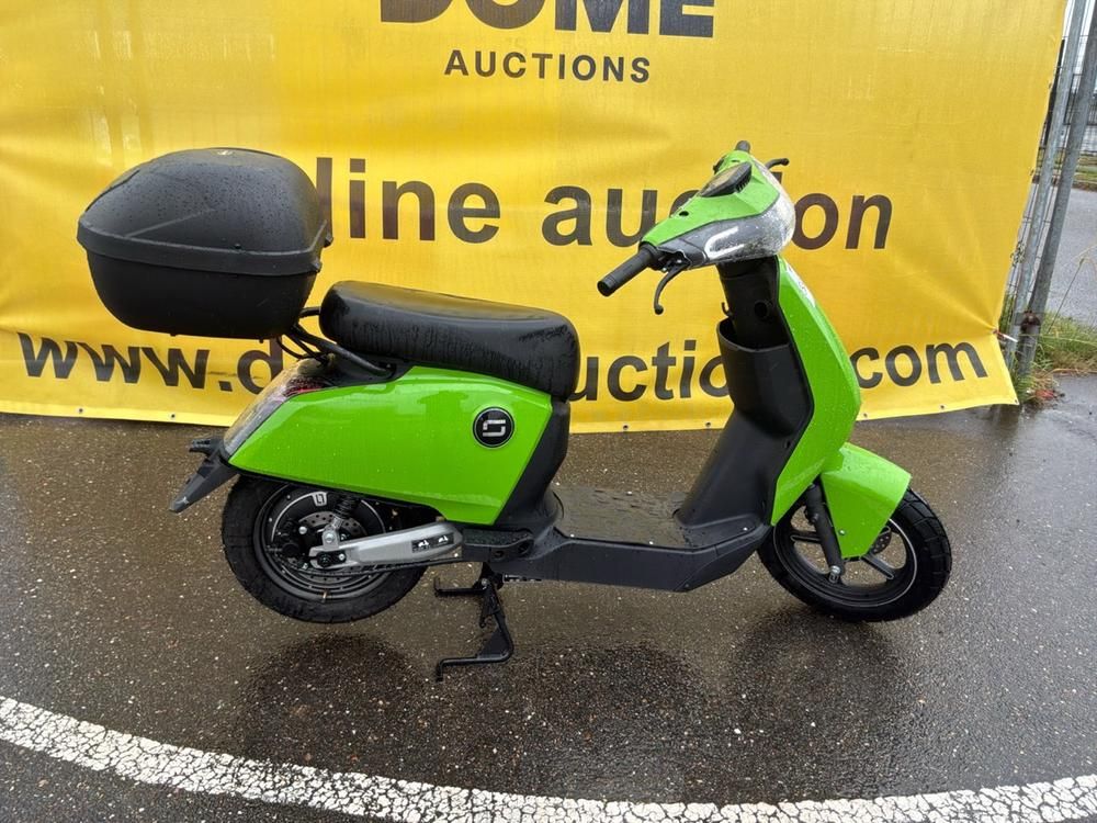 Super Soco Cux Electric Scooter (Unused)
