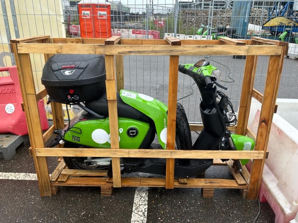Super Soco Cux Electric Scooter (Unused)