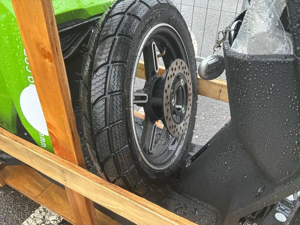 Super Soco Cux Electric Scooter (Unused)
