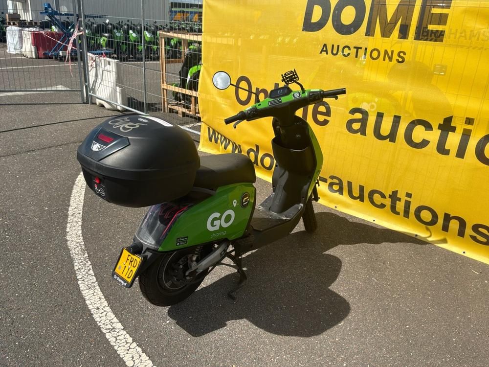 Super Soco CUx Electric Scooter