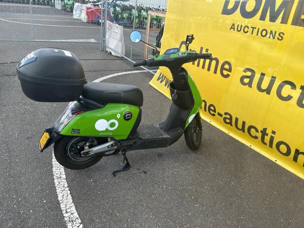 Super Soco CUx Electric Scooter
