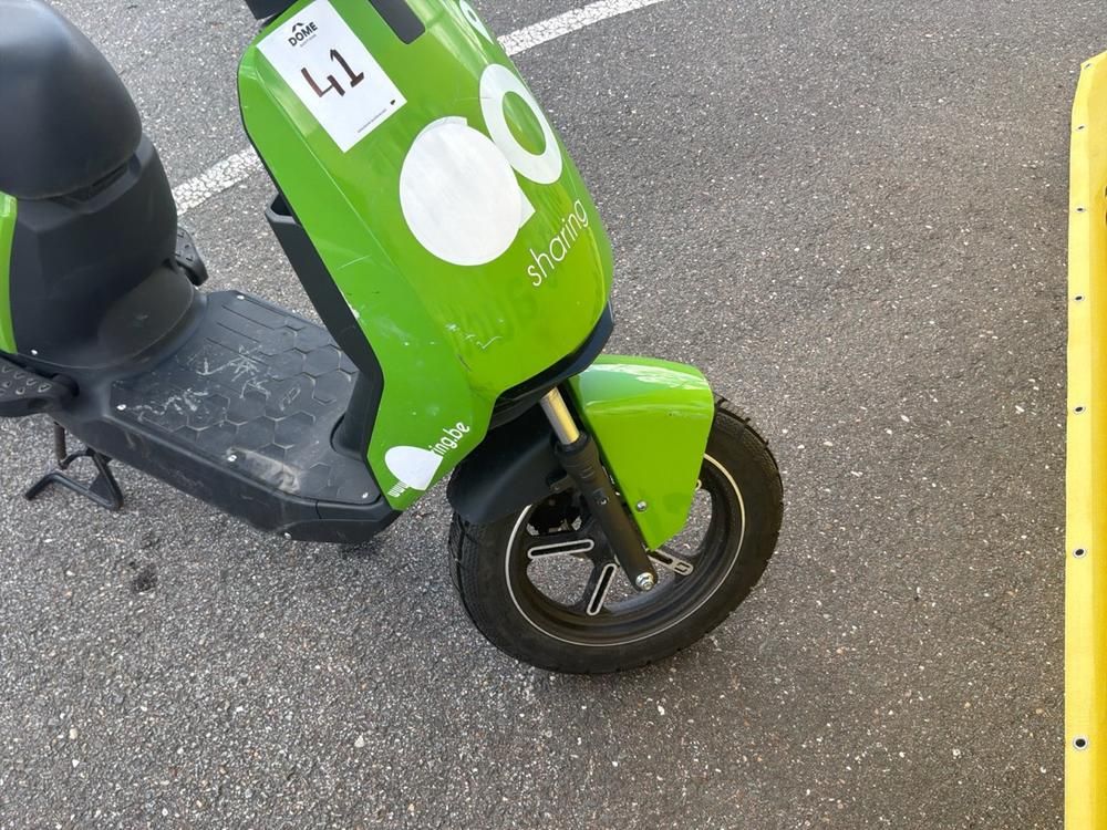Super Soco CUx Electric Scooter
