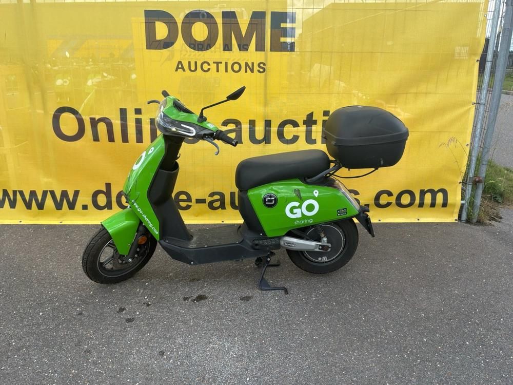 Super Soco CUx Electric Scooter
