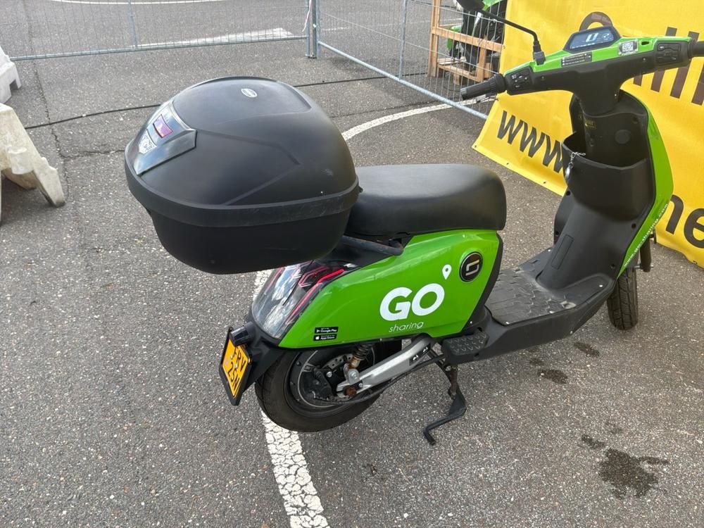 Super Soco CUx Electric Scooter