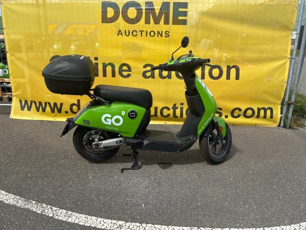 Super Soco CUx Electric Scooter