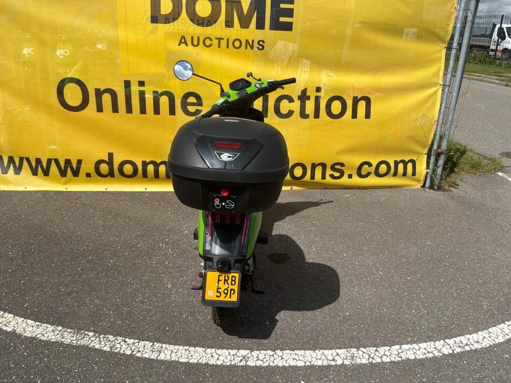 Super Soco CUx Electric Scooter
