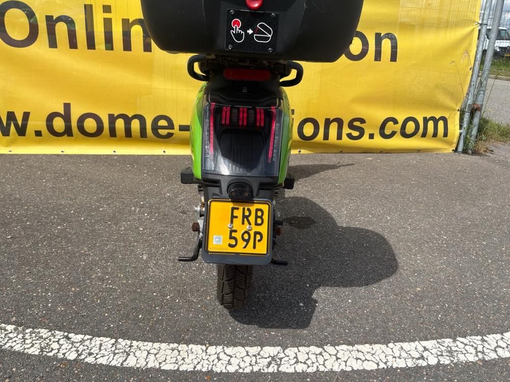 Super Soco CUx Electric Scooter