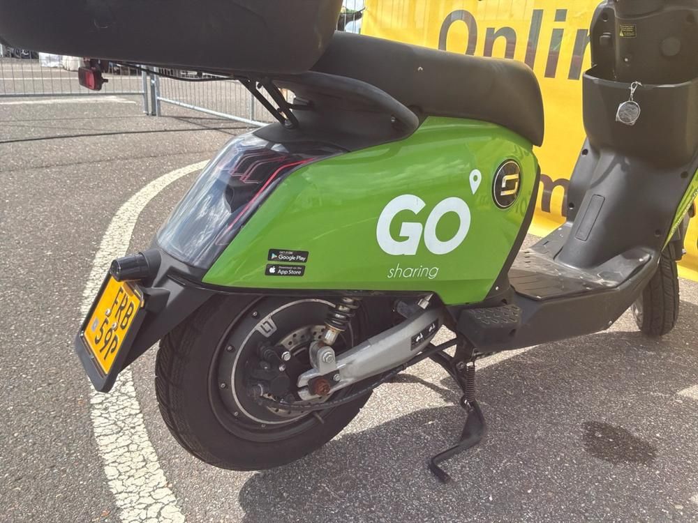 Super Soco CUx Electric Scooter