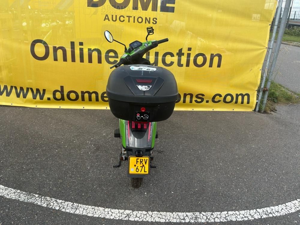 Super Soco CUx Electric Scooter