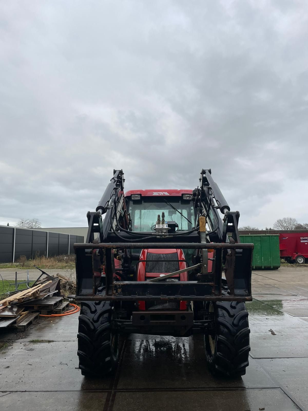 Zetor Forterra 9641 - Traclift voorlader