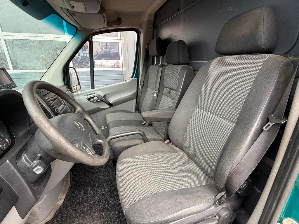 Mercedes-Benz Sprinter 316 WDB9066331S771046