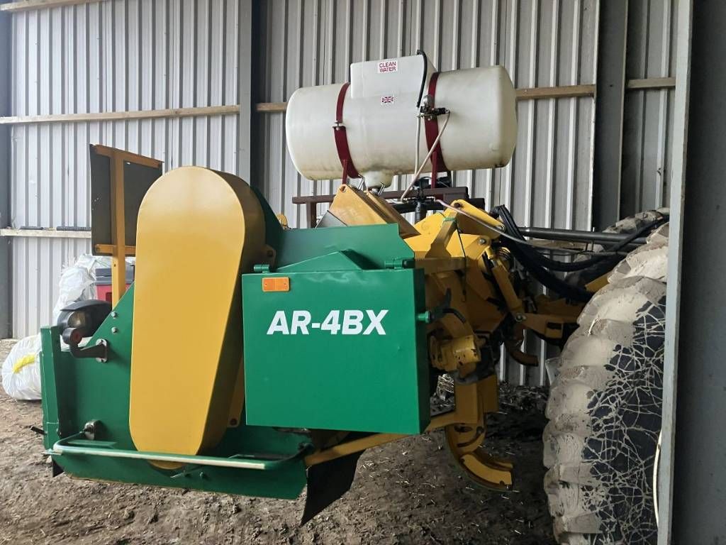 Oxbo AR-4BX