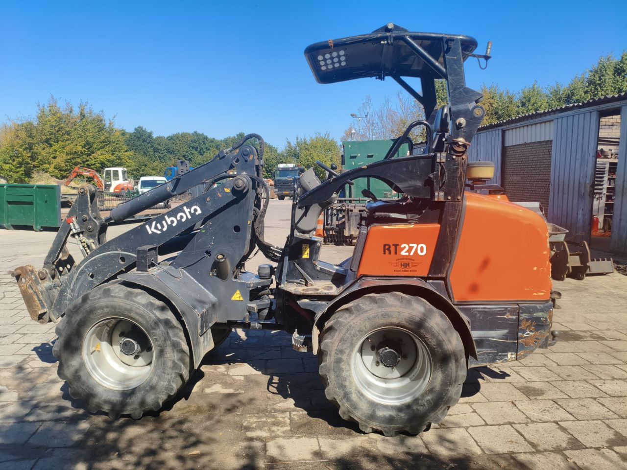 Kubota RT270
