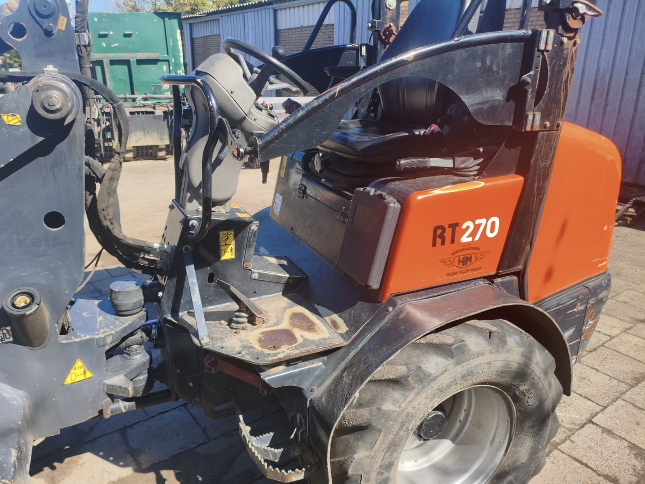 Kubota RT270