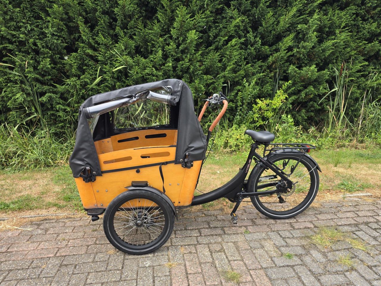 Bakfiets Vogue superior 3 2e handse bakfiets elektrisch