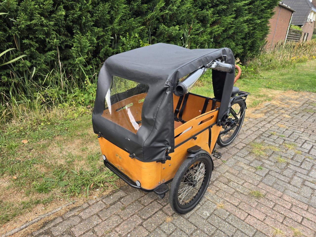 Bakfiets Vogue superior 3 2e handse bakfiets elektrisch