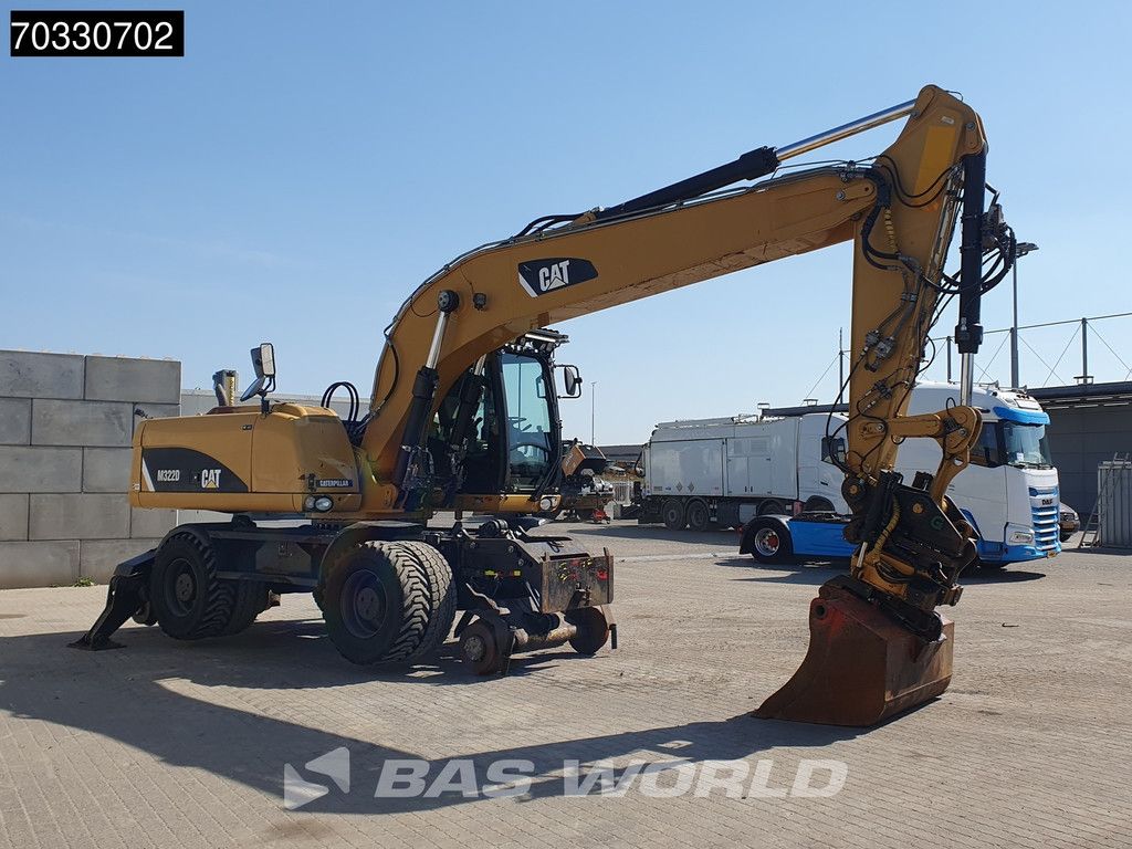 Caterpillar M322 D Rail & Road