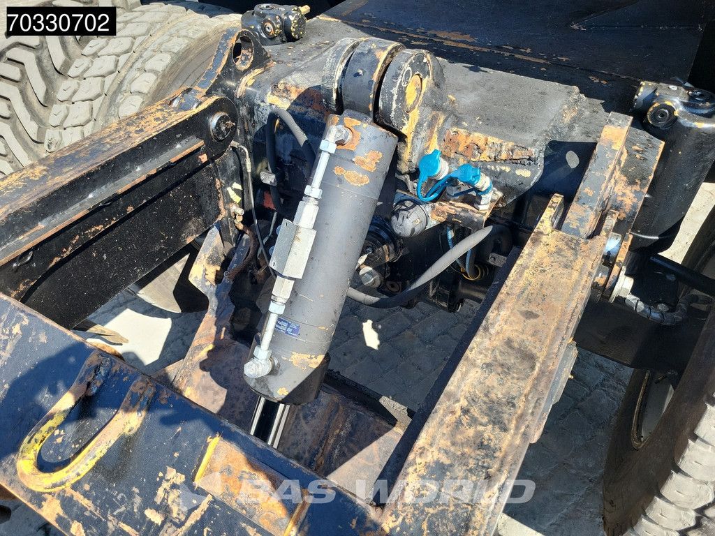 Caterpillar M322 D Rail & Road