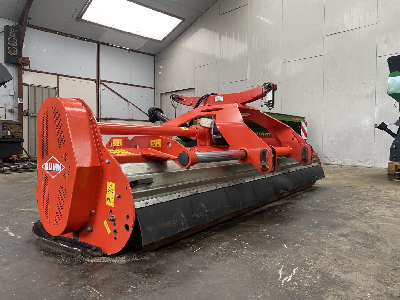 KUHN BPR 305 KLEPELMAAIER MET SIDE SHIFT achterop of in fronthef